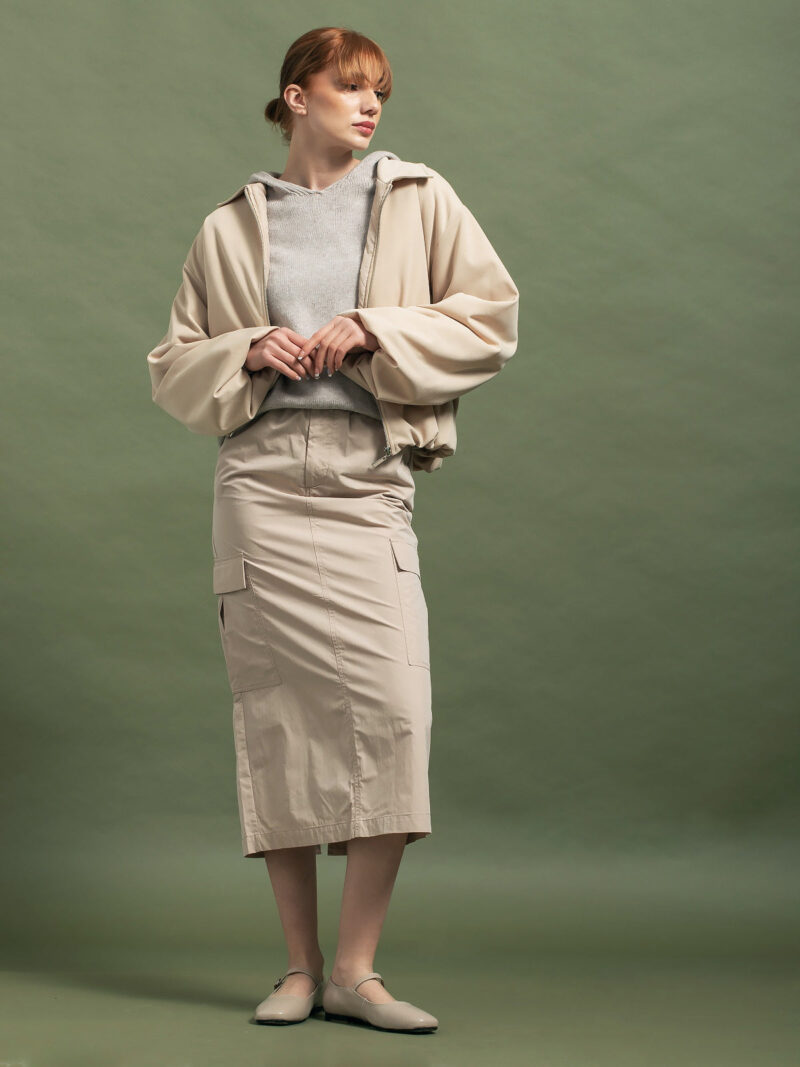 Women's sweater - Image 2