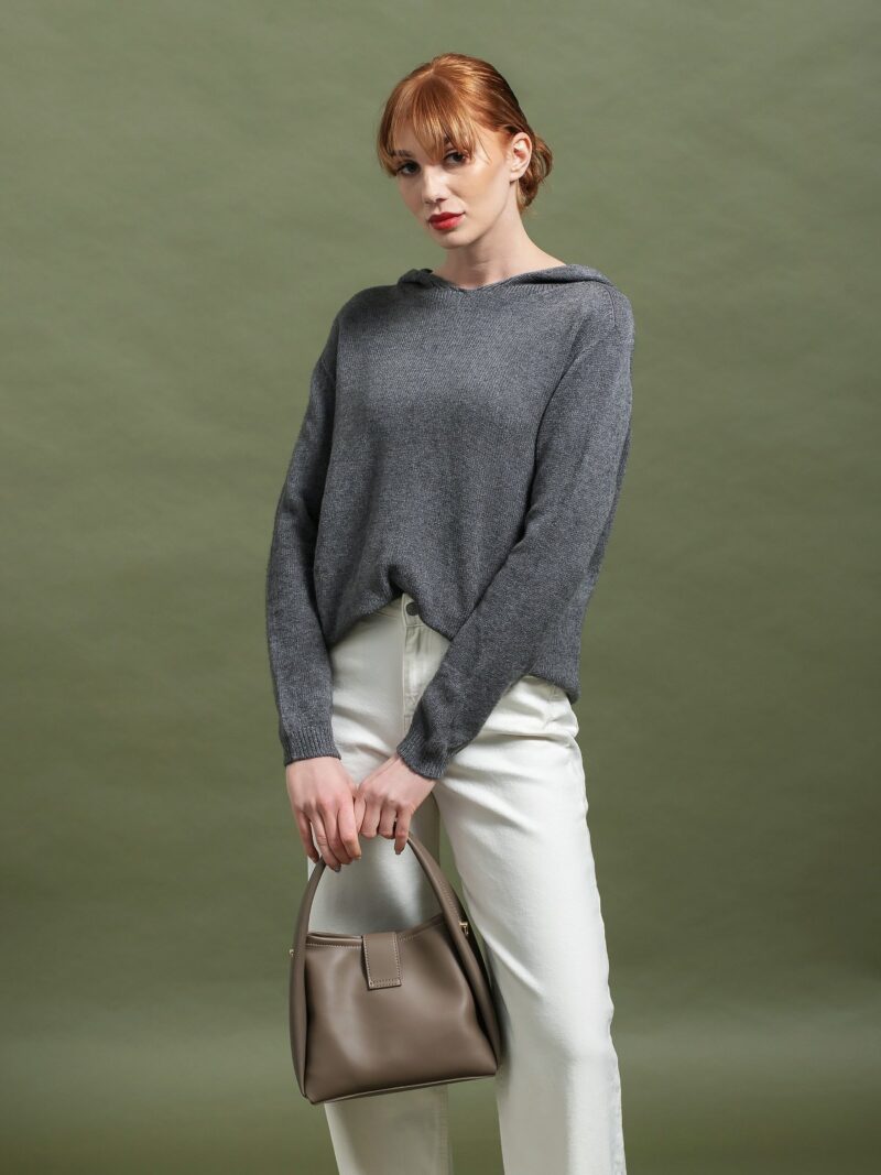 Women's sweater